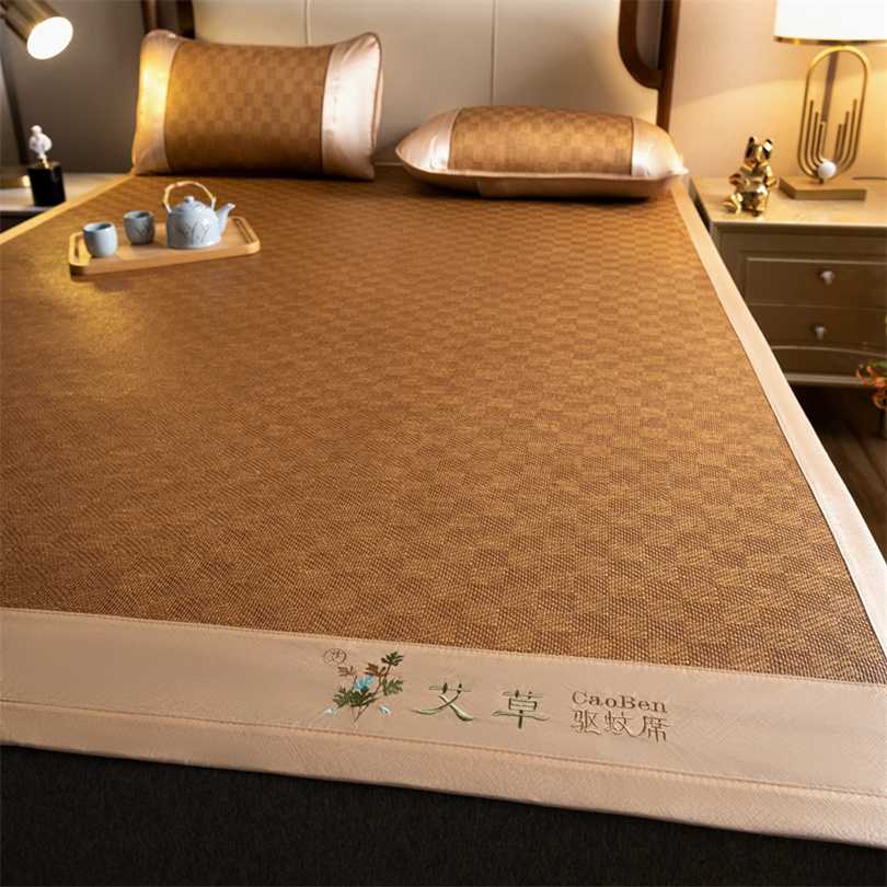 Cooling Mat Bamboo Summer Mat  - đánh giá và giá Silk Pillowcase